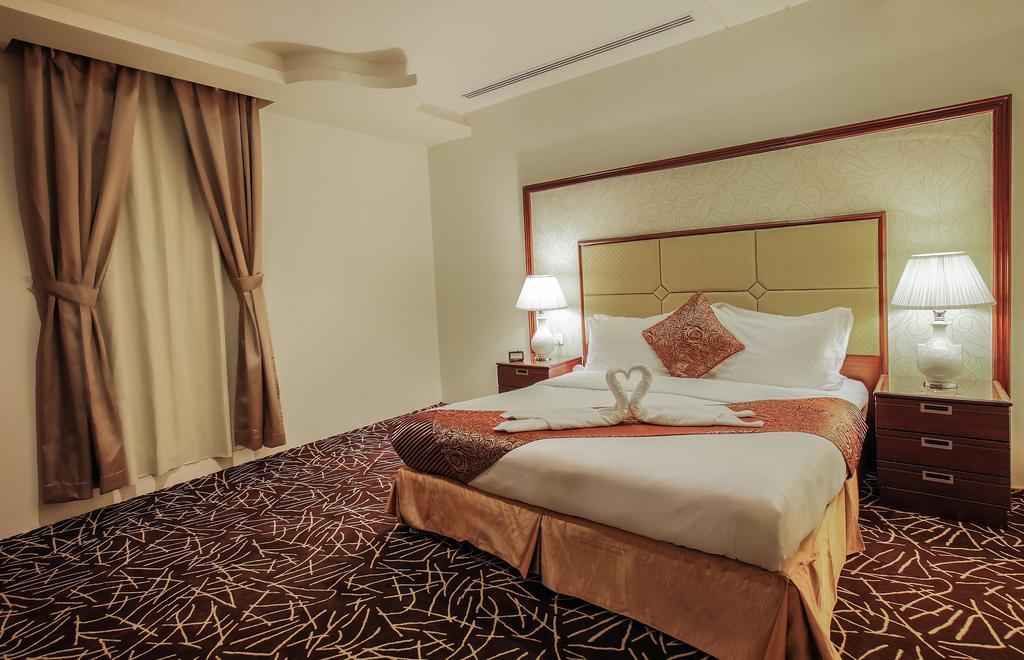 Rest Night Serviced Apartments- Alhamra Ριάντ Εξωτερικό φωτογραφία A bedroom at the hotel