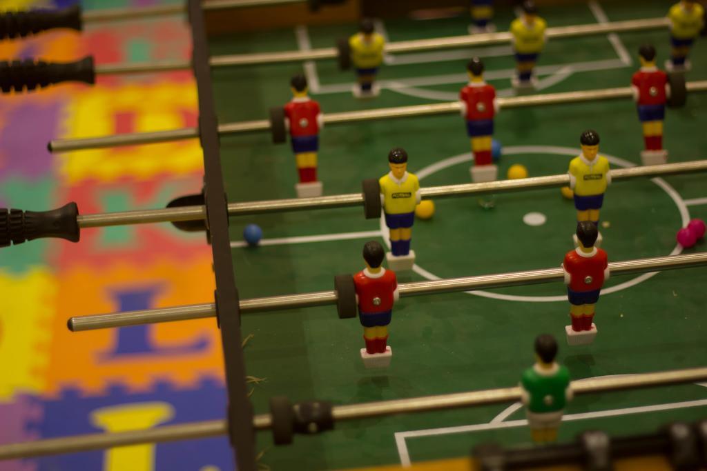 Rest Night Serviced Apartments- Alhamra Ριάντ Εξωτερικό φωτογραφία Table football